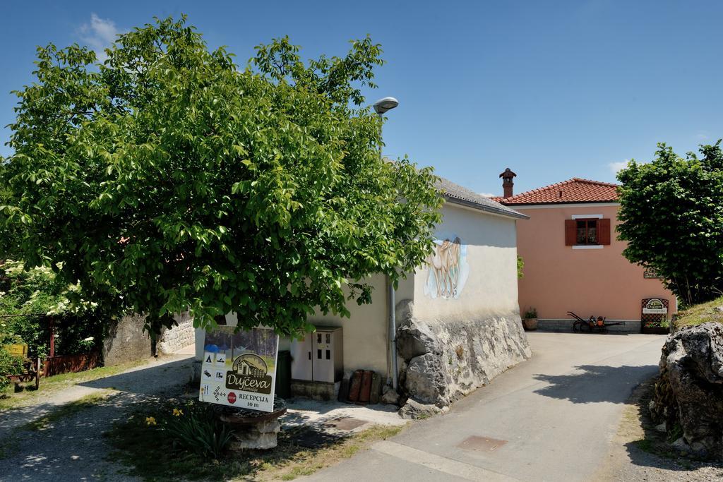 Vremski Britof Tourist Farm Dujceva Domacijaヴィラ エクステリア 写真